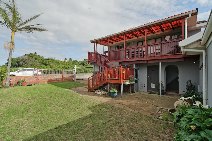 4 Bedroom Property for Sale in Kaysers Beach Eastern Cape